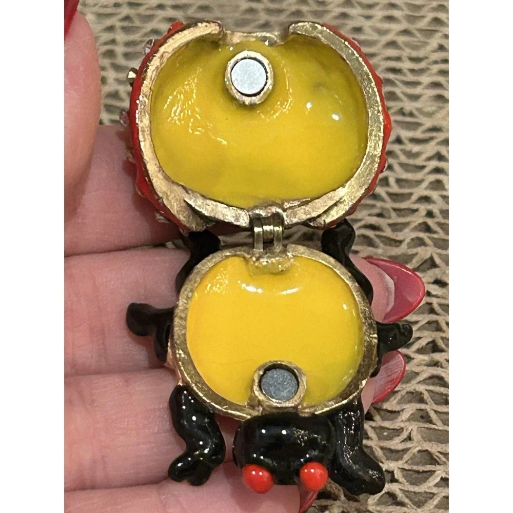 Ladybug Red Trinket Jewelry Box Ring‎ Holder Magnetic Closure